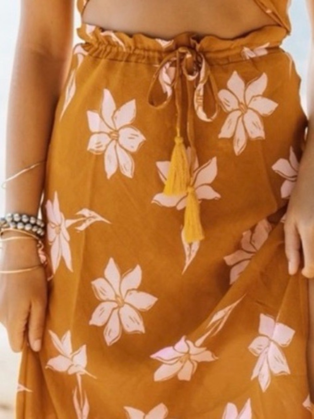 Alohiwai Nanu Tassel Tie-Waist Floral Maxi Skirt size medium